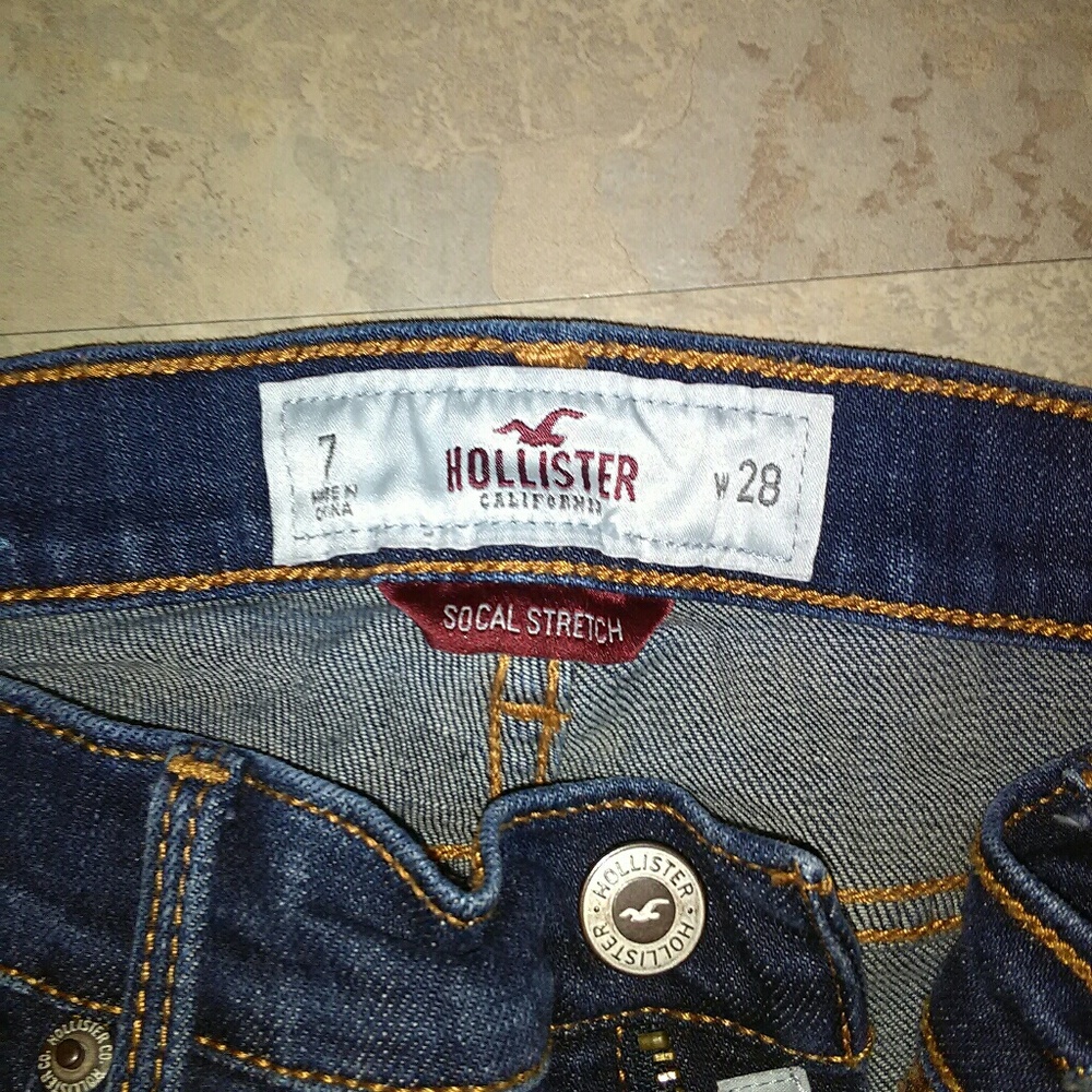 Jeans - Picture 3 of 4
